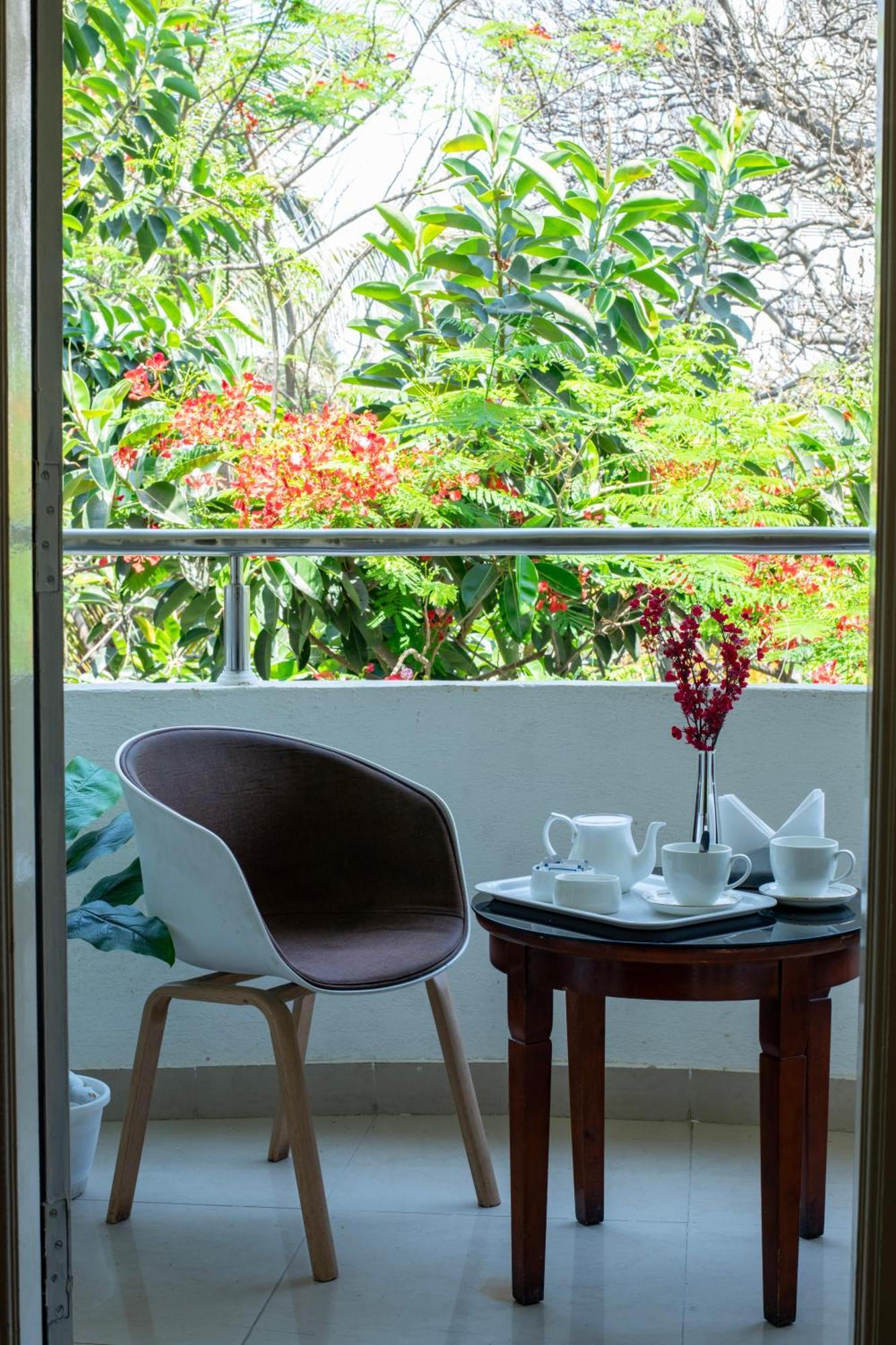 Hyde Park Hotel Μπανγκαλόρ Εξωτερικό φωτογραφία