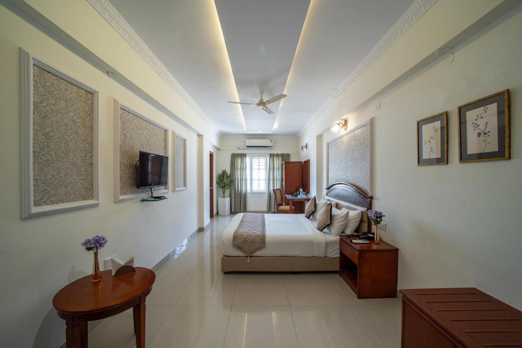Hyde Park Hotel Μπανγκαλόρ Εξωτερικό φωτογραφία