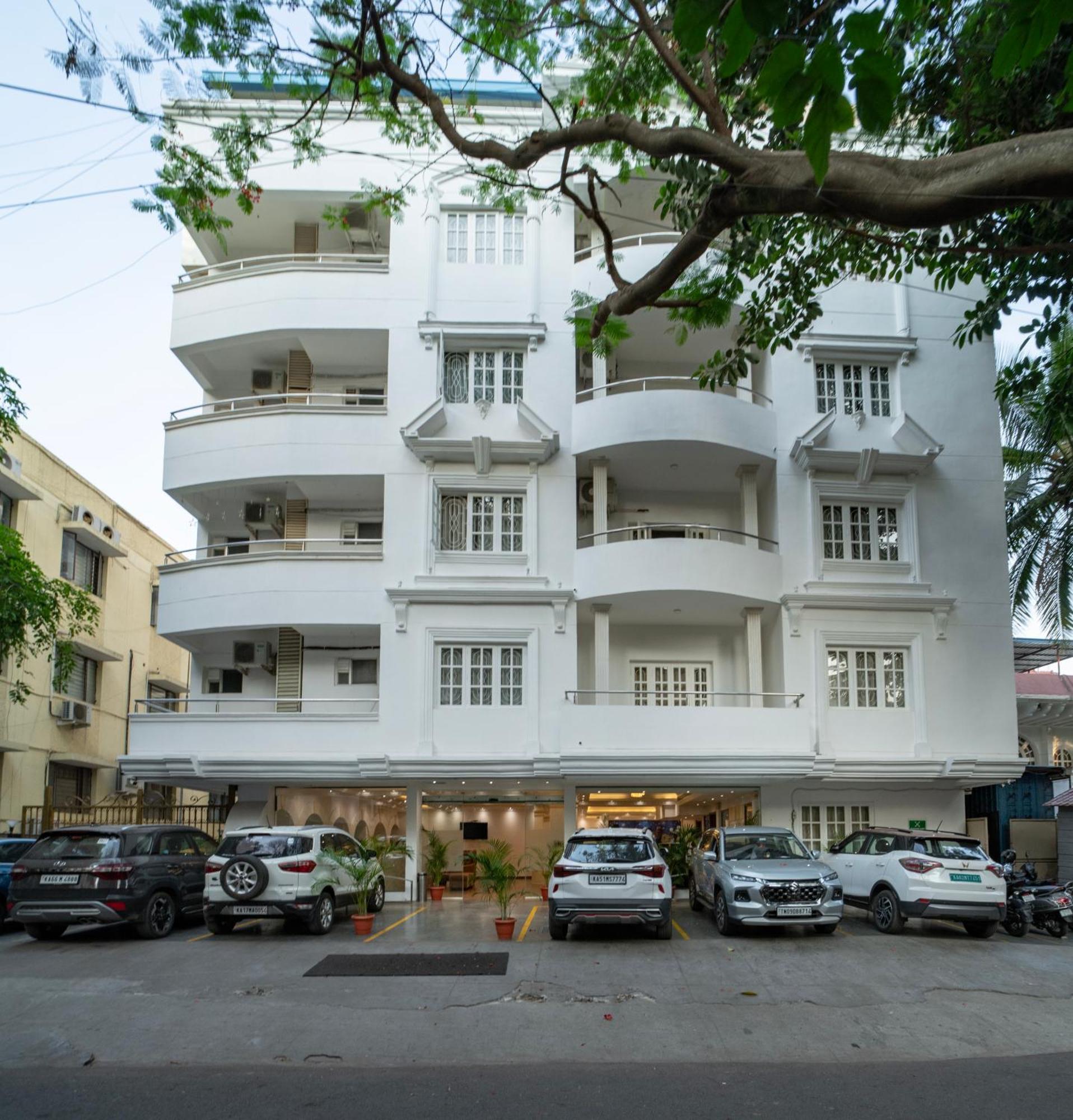 Hyde Park Hotel Μπανγκαλόρ Εξωτερικό φωτογραφία