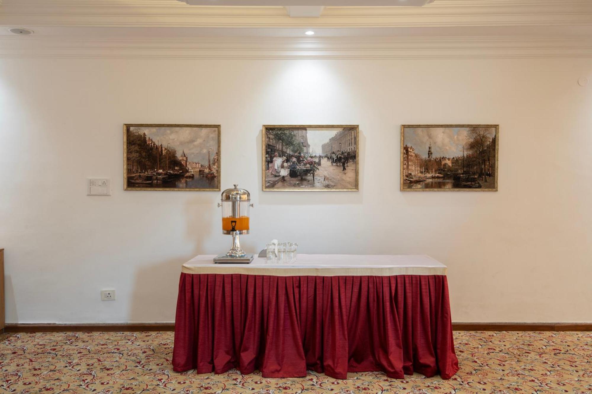 Hyde Park Hotel Μπανγκαλόρ Εξωτερικό φωτογραφία