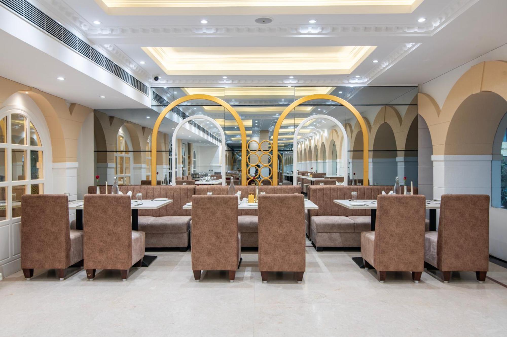 Hyde Park Hotel Μπανγκαλόρ Εξωτερικό φωτογραφία