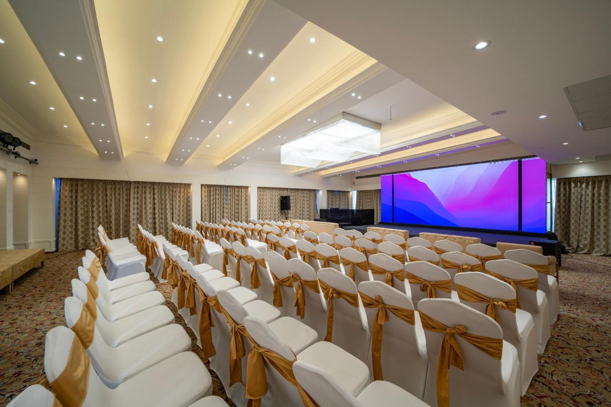 Hyde Park Hotel Μπανγκαλόρ Εξωτερικό φωτογραφία