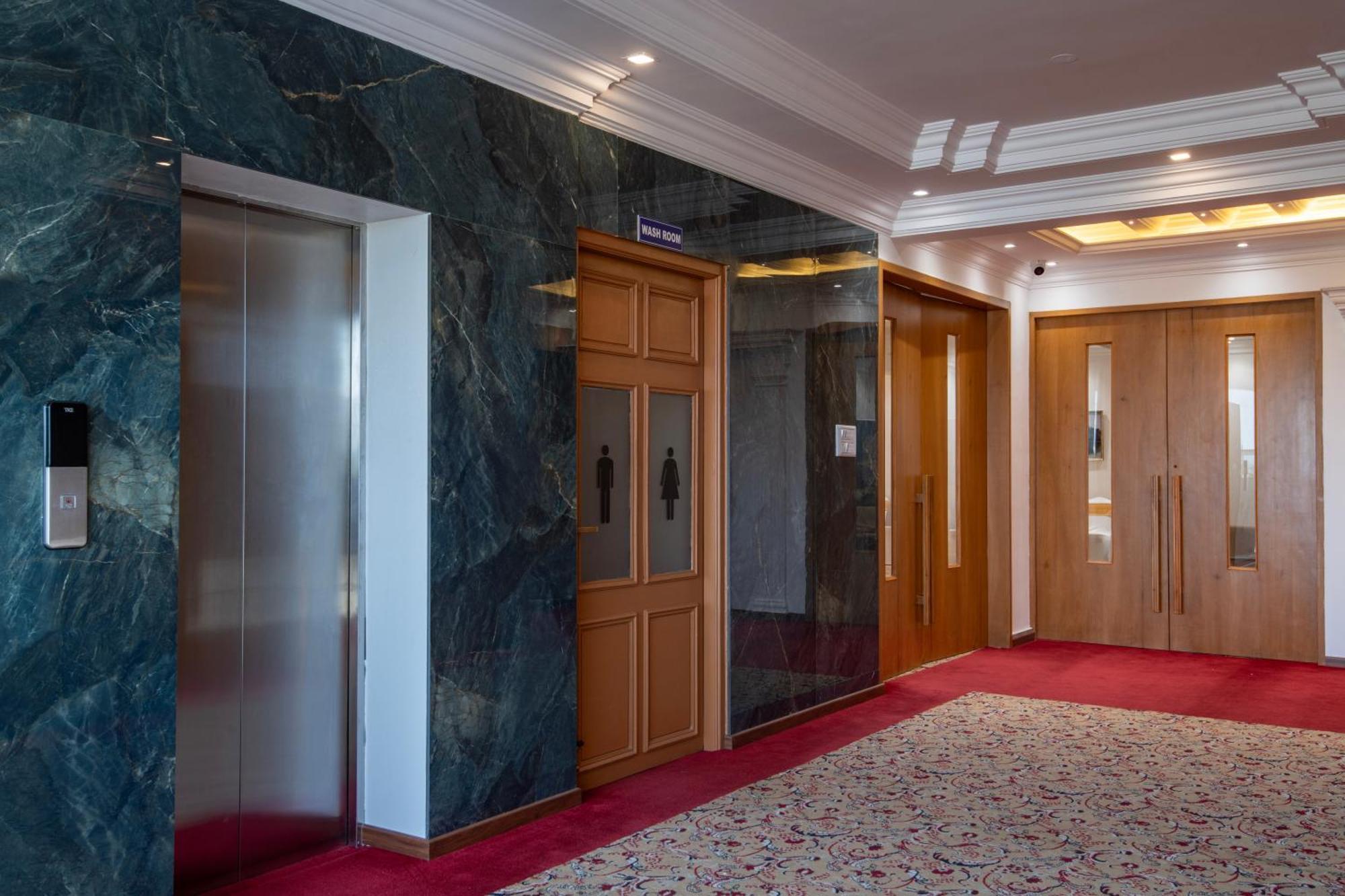 Hyde Park Hotel Μπανγκαλόρ Εξωτερικό φωτογραφία
