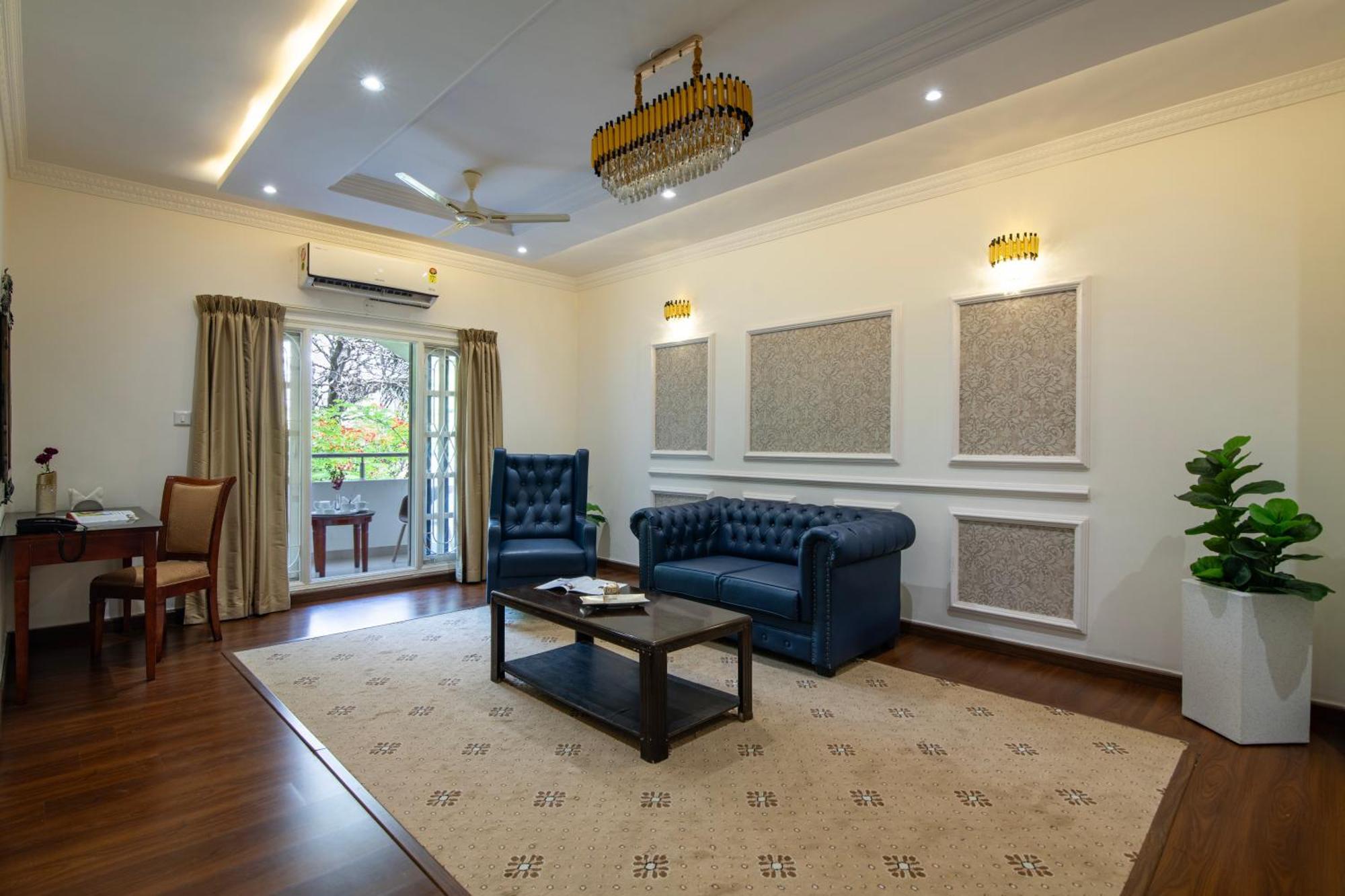 Hyde Park Hotel Μπανγκαλόρ Εξωτερικό φωτογραφία